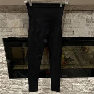 Shapermint Essentials Black Leggings size S/P
